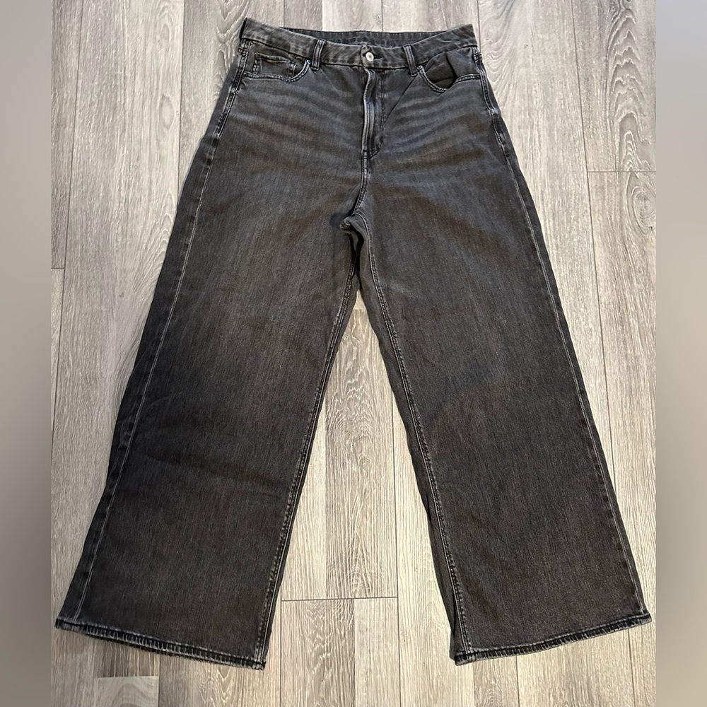 American Eagle Outfitters Black High-Rise Wide Leg Jeans - Size 14 Regular